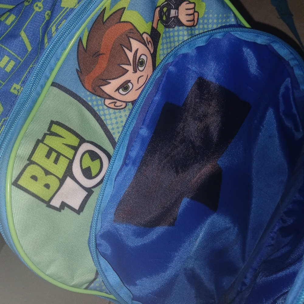 Ben10 Backpack - Picture 4 of 5